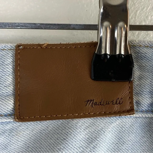 Madewell The Perfect Vintage Jean in Fitzgerald Wash - 27 - Picture 14 of 16
